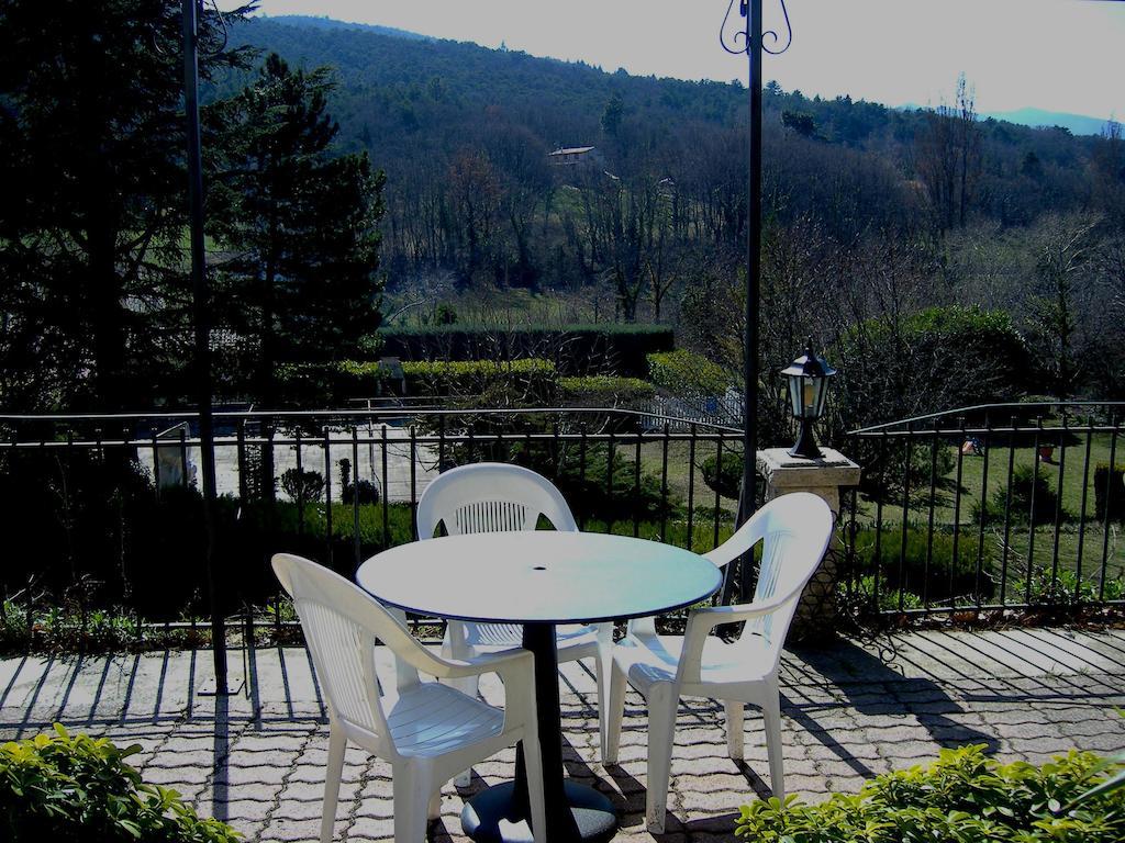 Auberge de l'Escargot d'Or Dieulefit Exterior foto