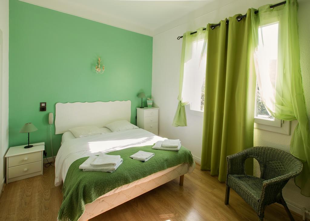 Auberge de l'Escargot d'Or Dieulefit Zimmer foto