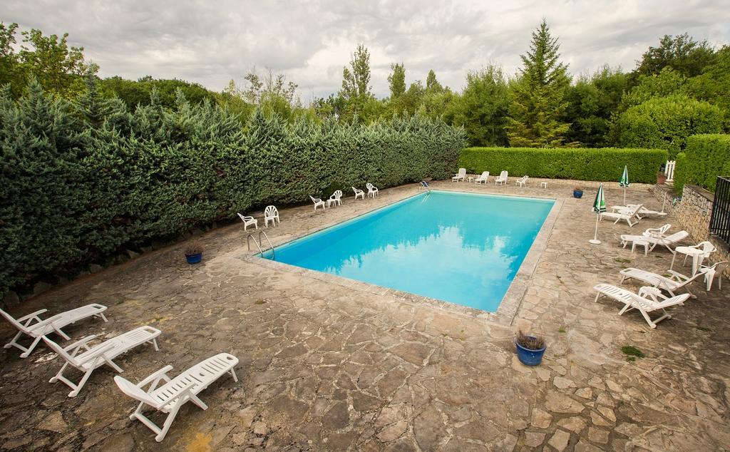 Auberge de l'Escargot d'Or Dieulefit Exterior foto