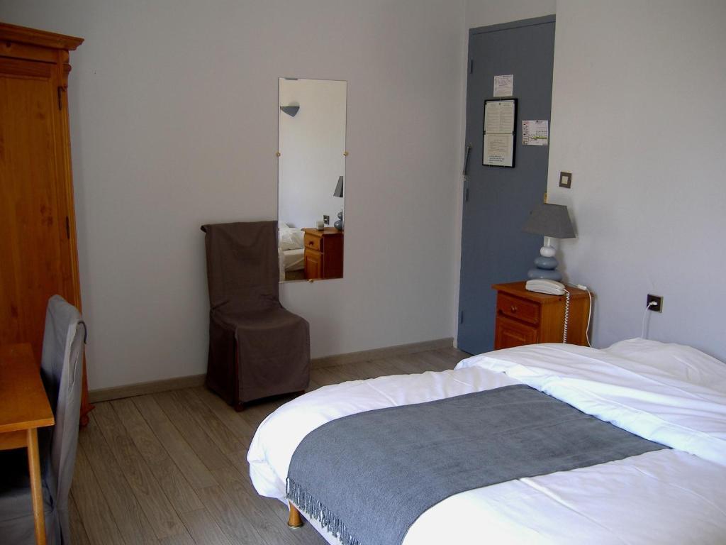 Auberge de l'Escargot d'Or Dieulefit Zimmer foto